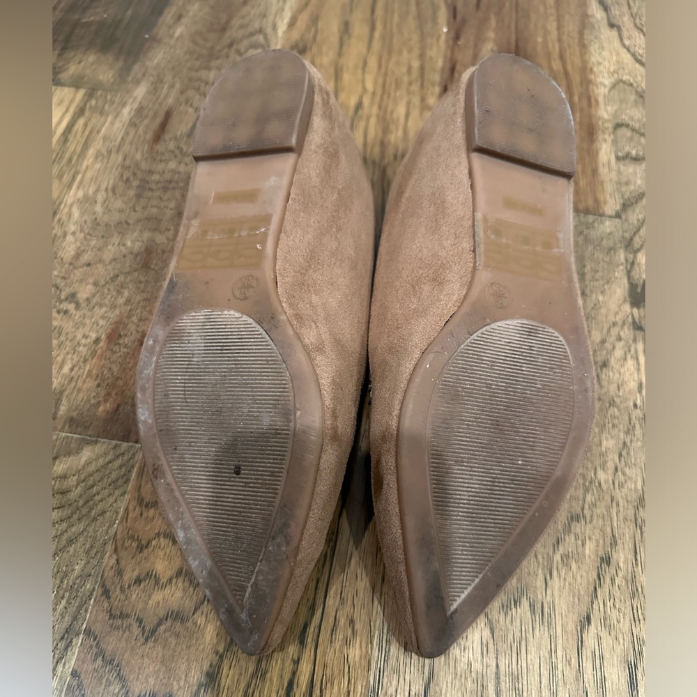 Lulu’s Flats - Picture 8 of 10